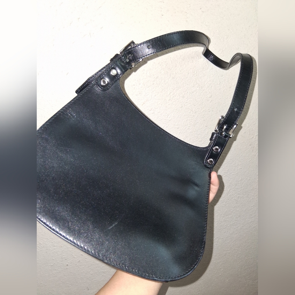 Y2K Guess Black Faux Leather Saddle Bag Purse - Picture 6 of 10